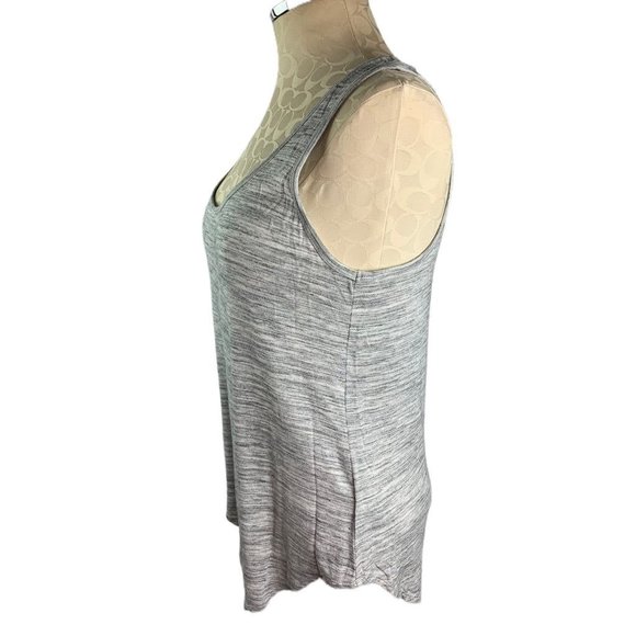 Small Old Navy Women's Heathered Gray Tank Top Loose Fit Lightweight - Picture 4 of 7